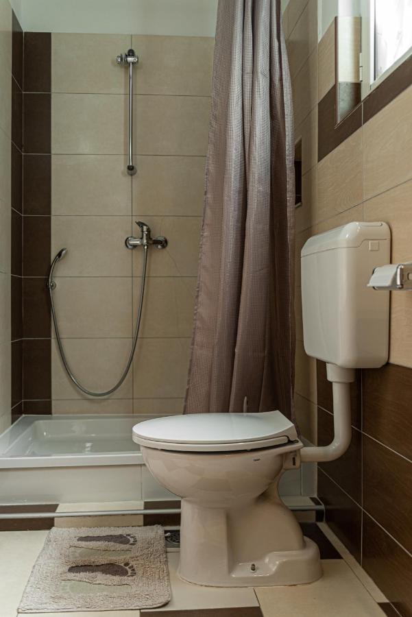 Apartments Kim Раб Екстер'єр фото
